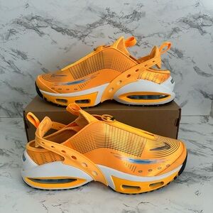 Nike Air Max Craze Laser Orange Athletic Shoes FZ2089 Men Size 11/Women Sz 12.5